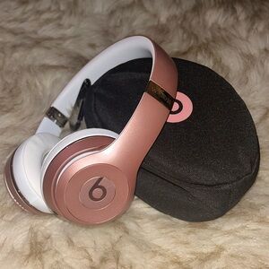 BEATS SOLO3